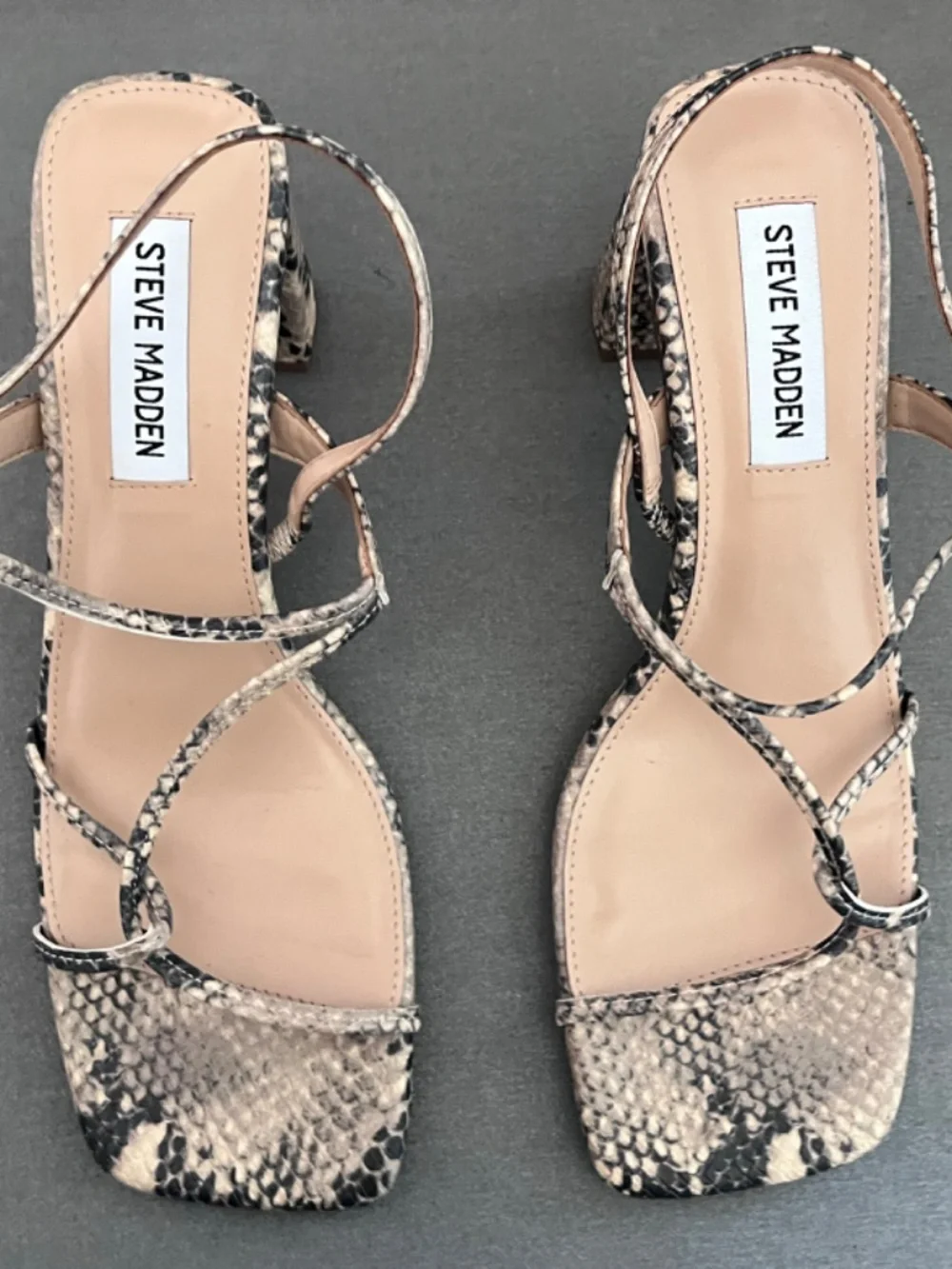 Steve Madden Women's Valora Strappy Sandals Snakeskin Print Size 9